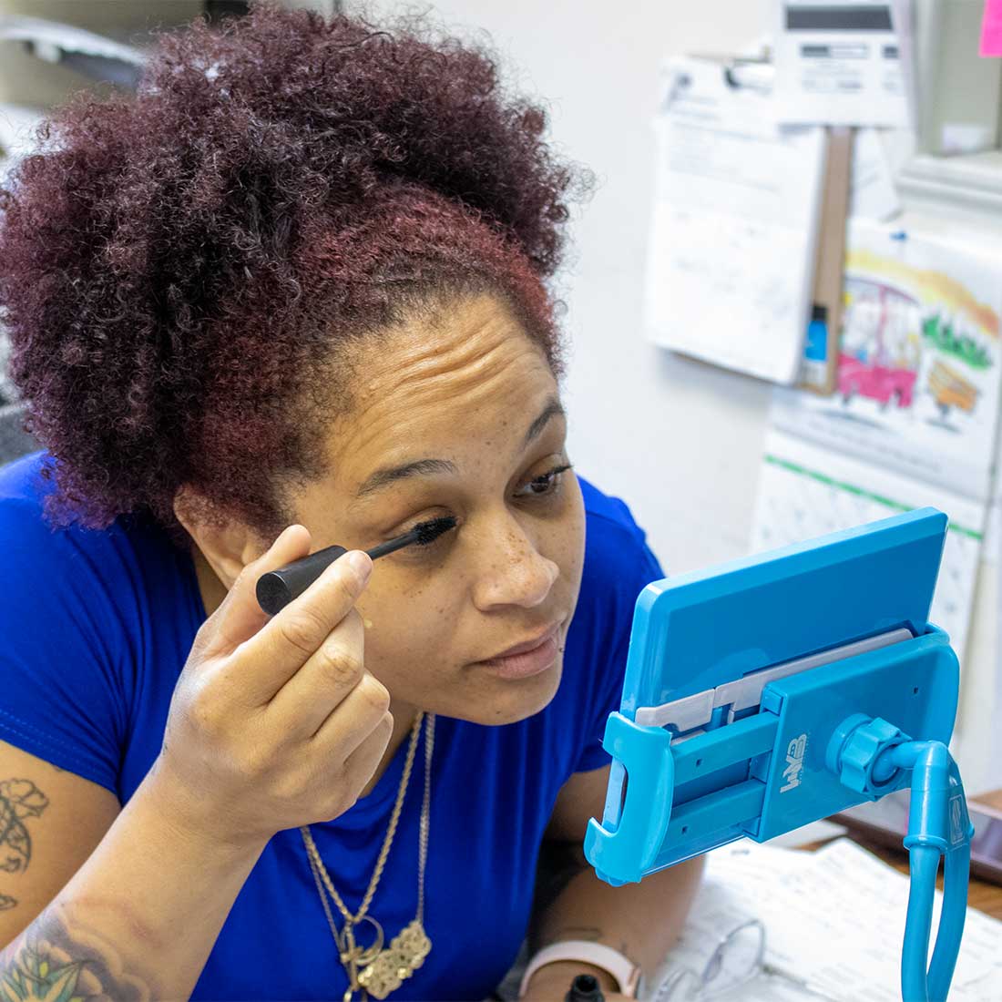 wyb_mirrorHolder_web